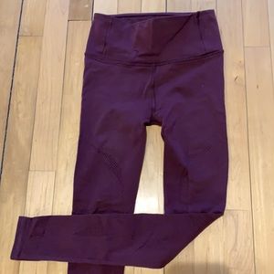 Lululemon - Eggplant leggings